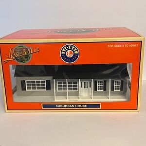 LIONEL O-Gauge 6-34113 Large Suburban House II Preowned Lionelville Model Home